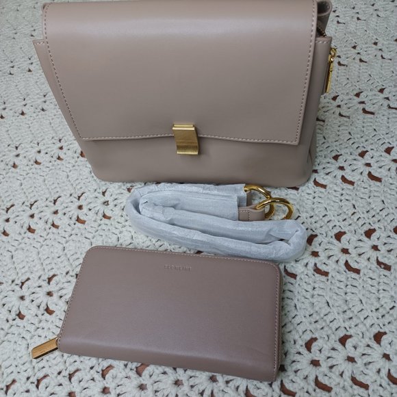 slowline Handbags - New Slowline Leather Tan Purse with wallet